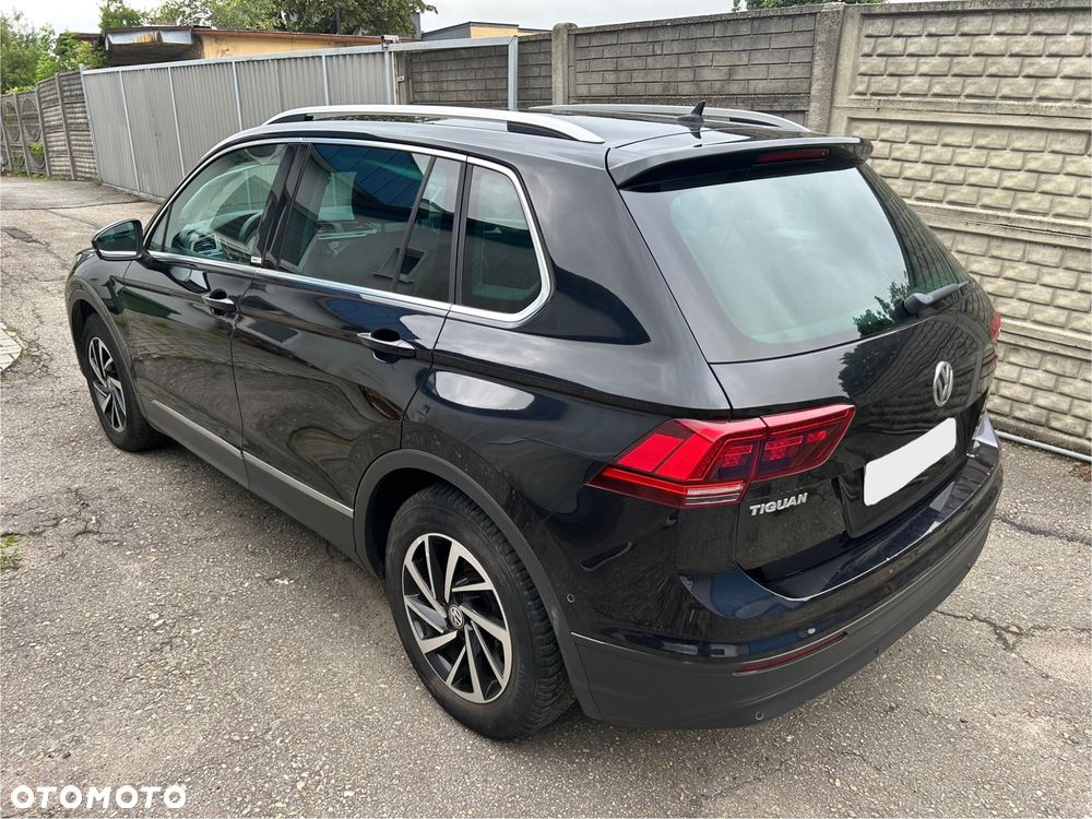 Volkswagen Tiguan 2.0 TDI SCR (BlueMotion Technology) Comfortline - 3