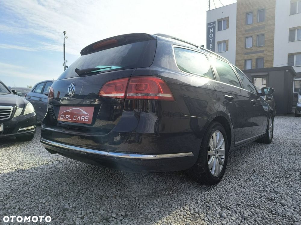 Volkswagen Passat - 8