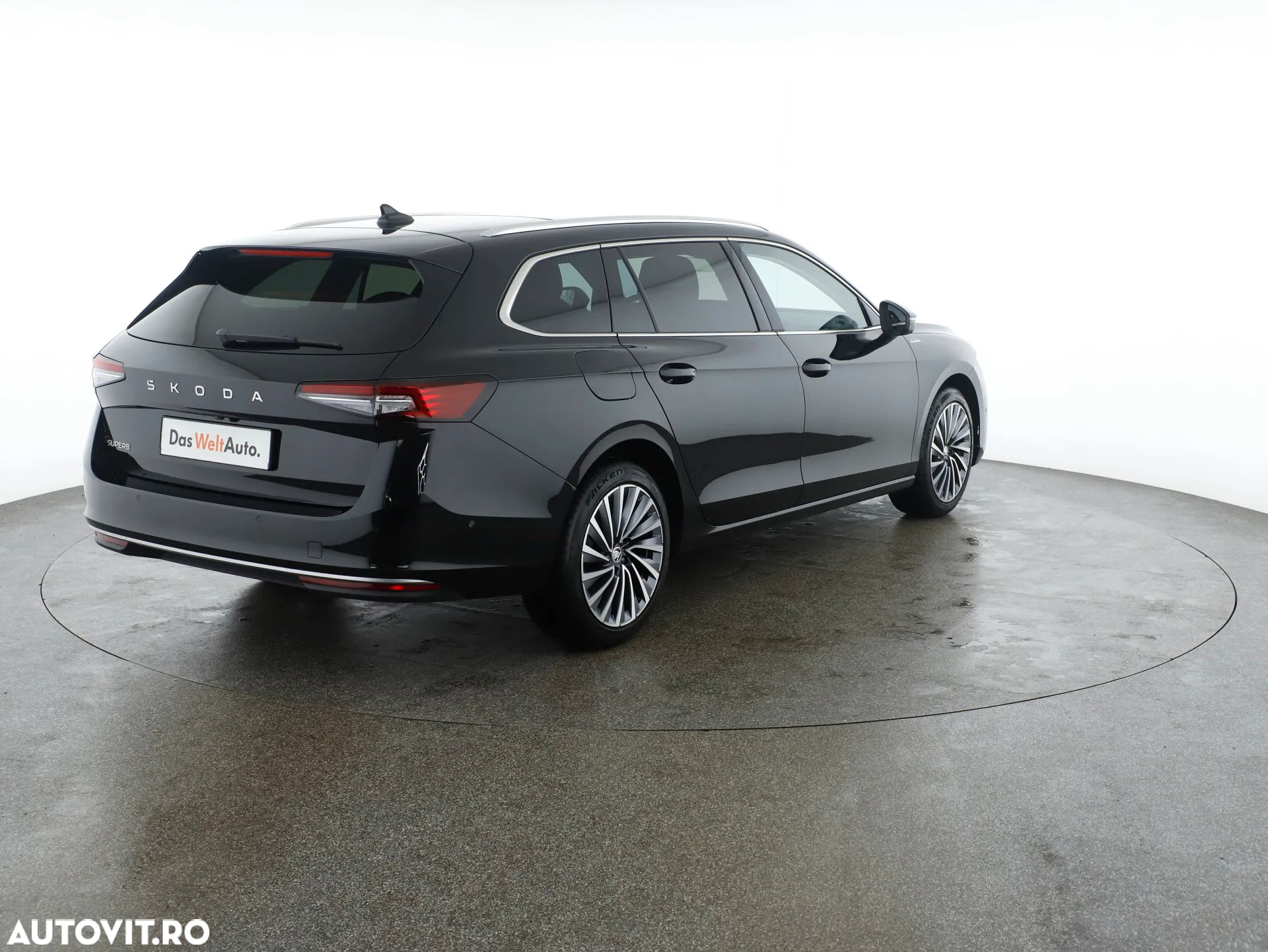 Skoda Superb 1.5 TSI 150 CP DSG MHEV Essence - 5