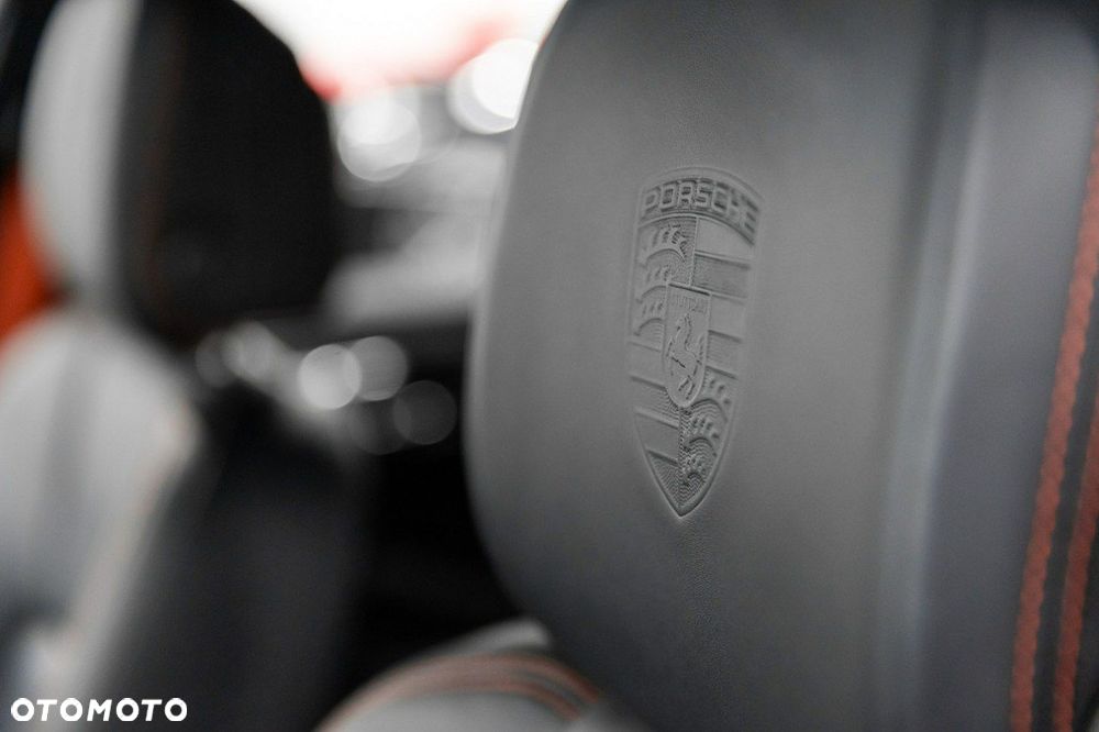 Porsche Macan Standard - 35