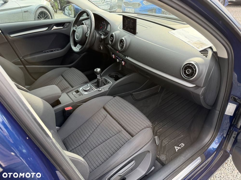 Audi A3 Sportback 2.0 TDI (clean diesel) Ambition - 25
