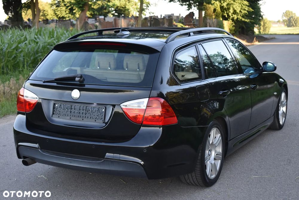 BMW Seria 3 320d - 10