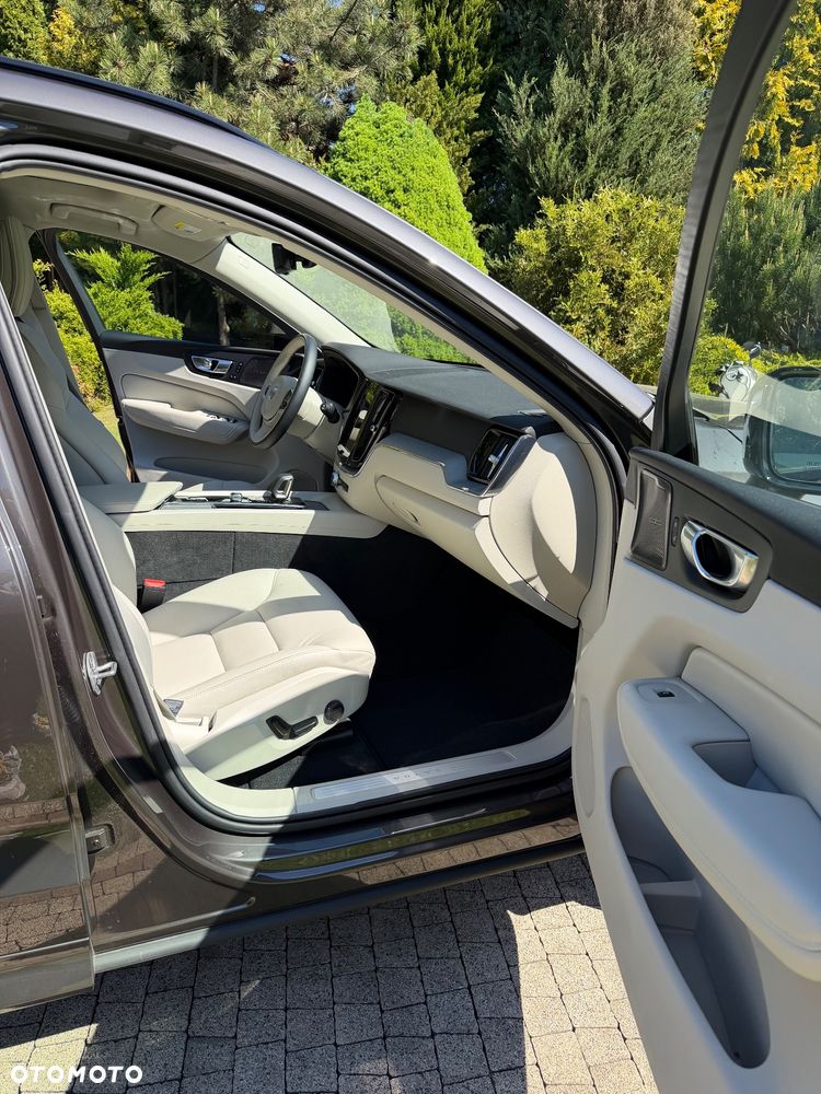 Volvo XC 60 - 18
