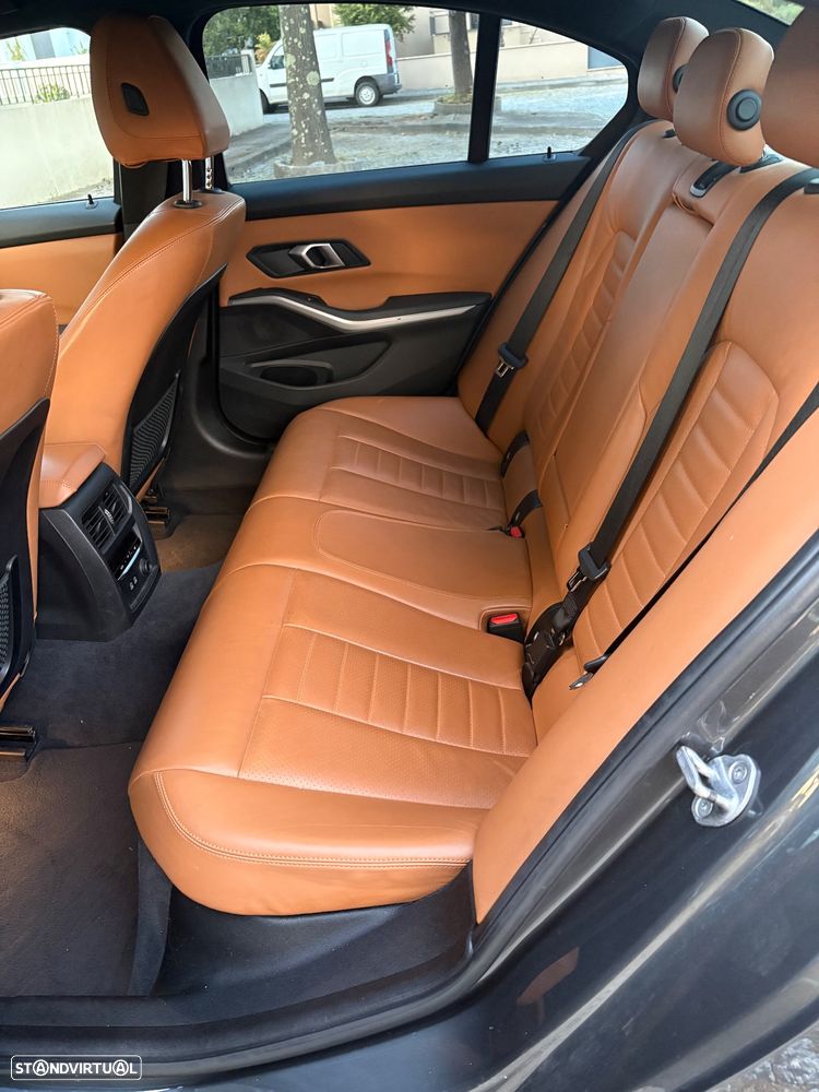 BMW 330 e Line Sport Auto - 12