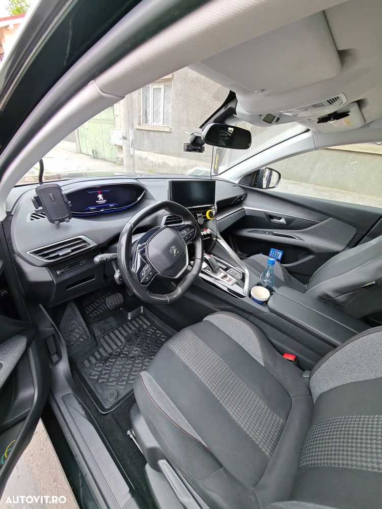Peugeot 3008 - 13