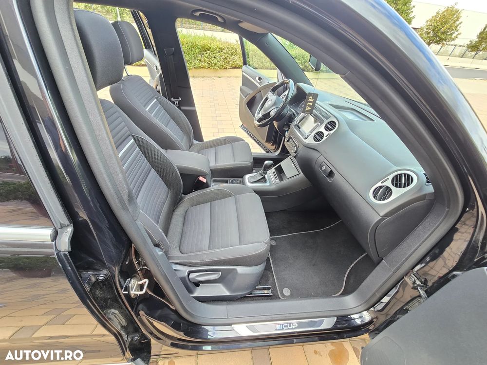 Volkswagen Tiguan - 11