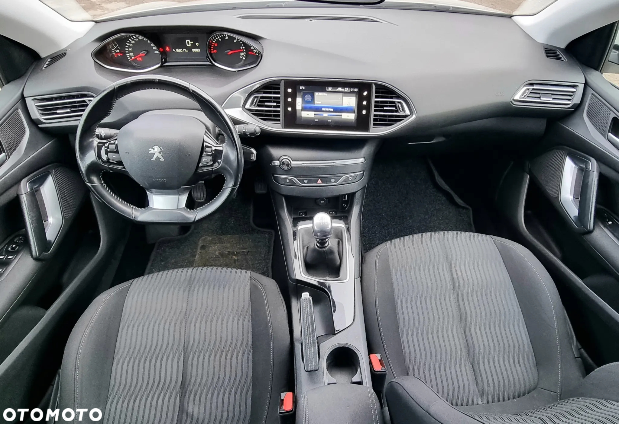 Peugeot 308 1.6 BlueHDi Allure S&S - 29