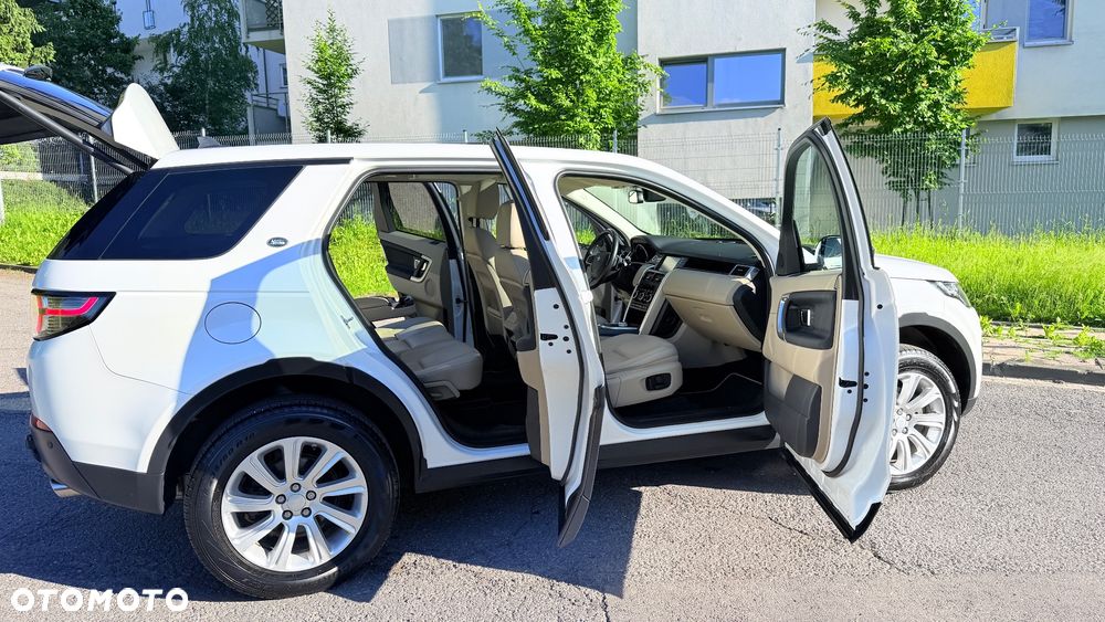 Land Rover Discovery Sport TD4 HSE - 36