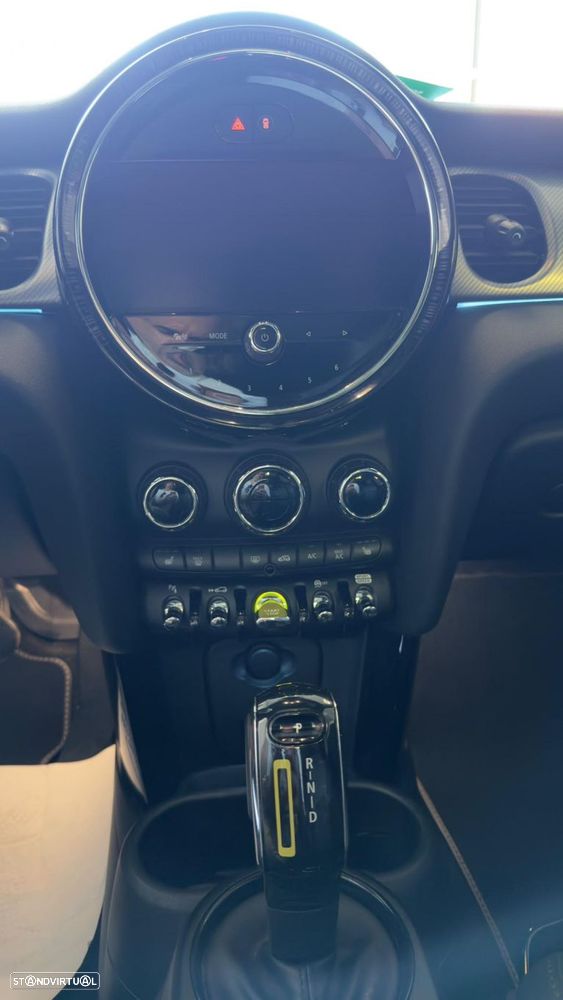 MINI 3 Portas Cooper SE Yours - 21