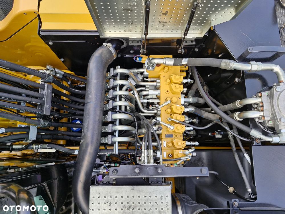 Caterpillar M 316 F - 23