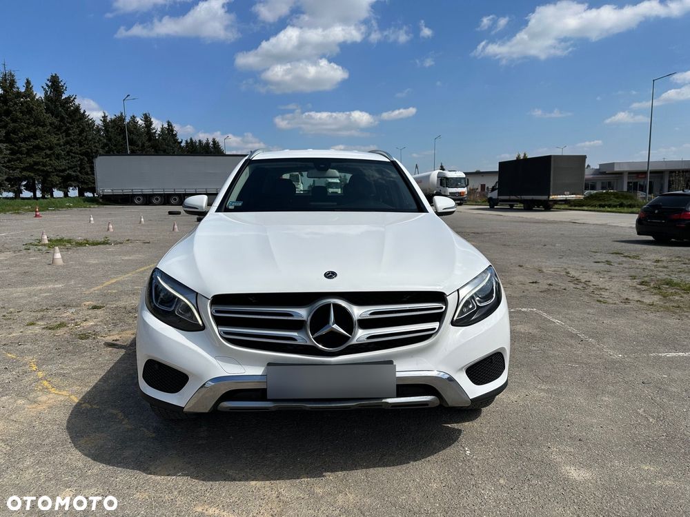 Mercedes-Benz GLC - 1