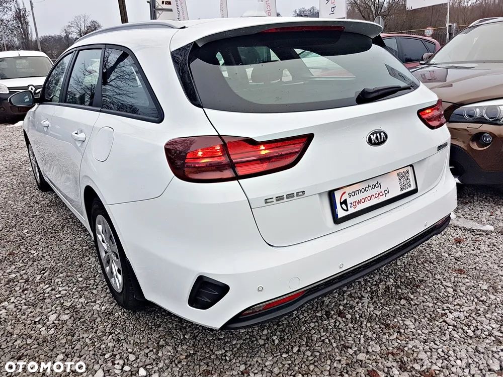 Kia Ceed 1.6 CRDi SCR M - 8