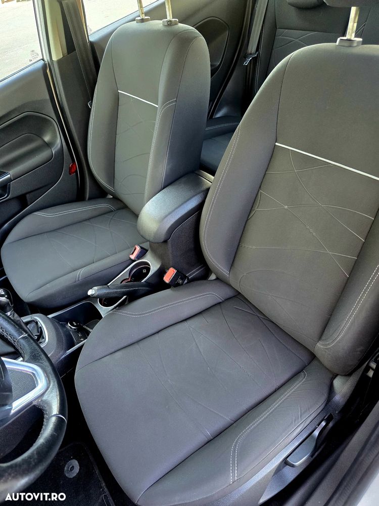 Ford Fiesta 1.6 TDCI Champions Edition - 8