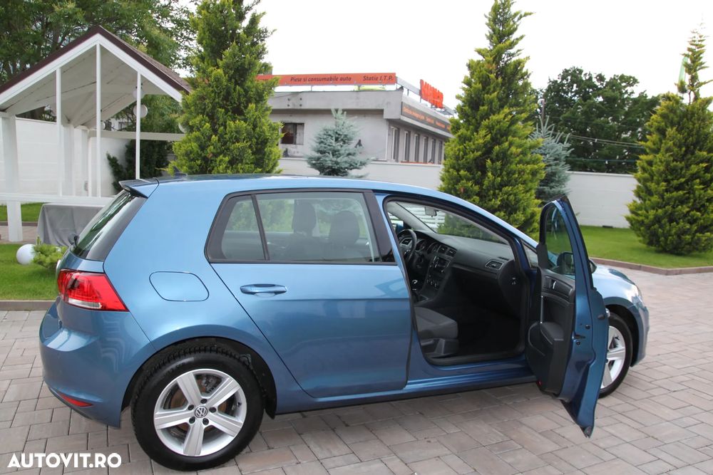 Volkswagen Golf 1.6 TDI DPF BMT Comfortline - 12