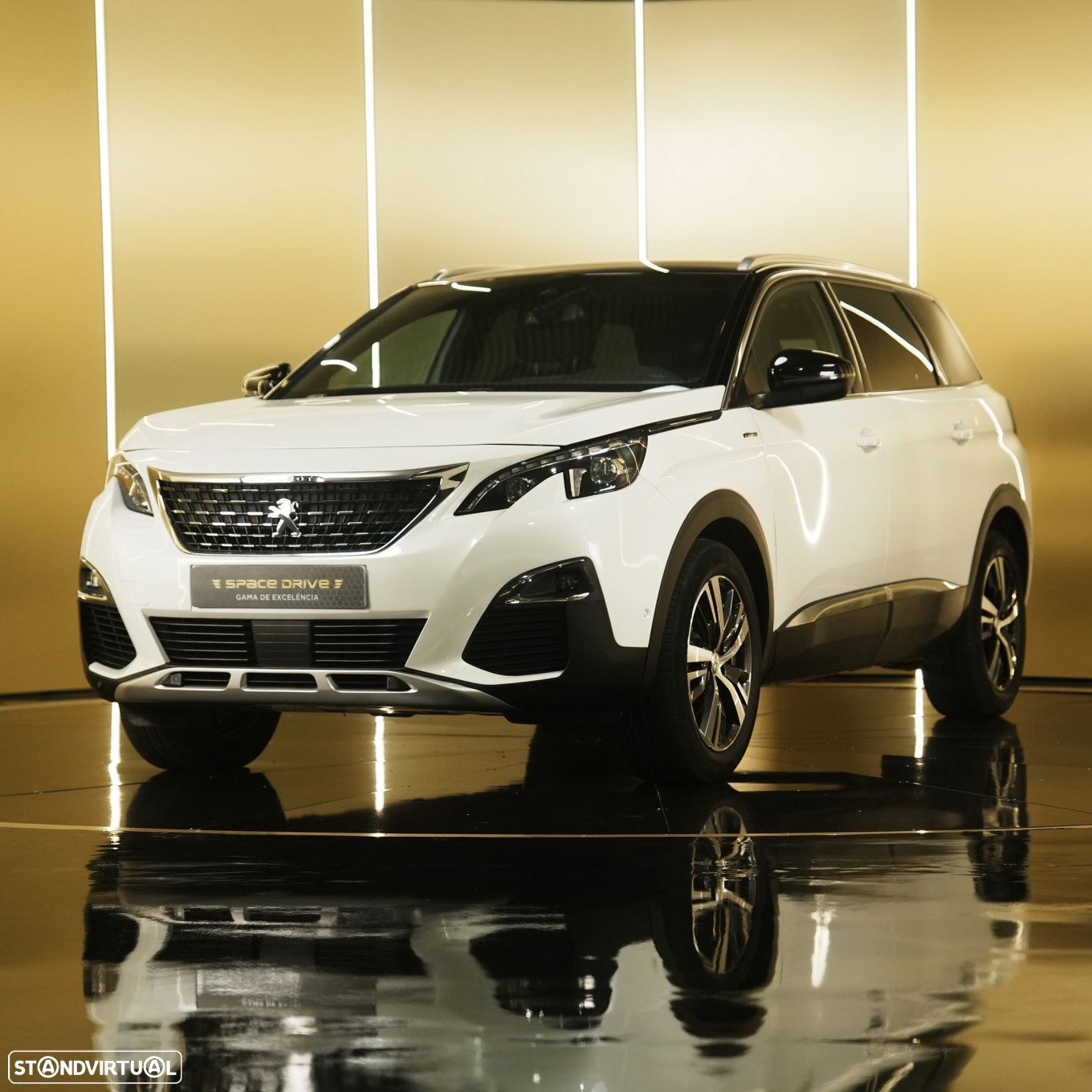 Peugeot 5008 1.5 BlueHDi GT Line EAT8 - 1