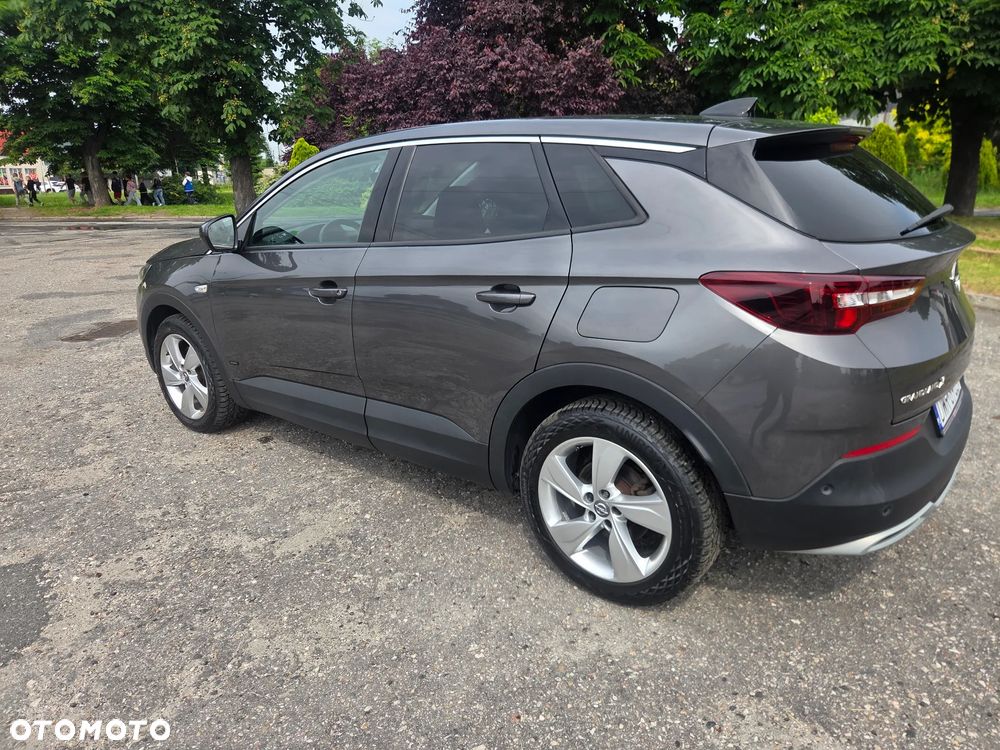 Opel Grandland X 1.6 DI Start/Stop Business Elegance - 12