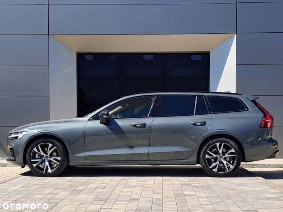 Volvo V60 B4 B Ultra Dark - 4