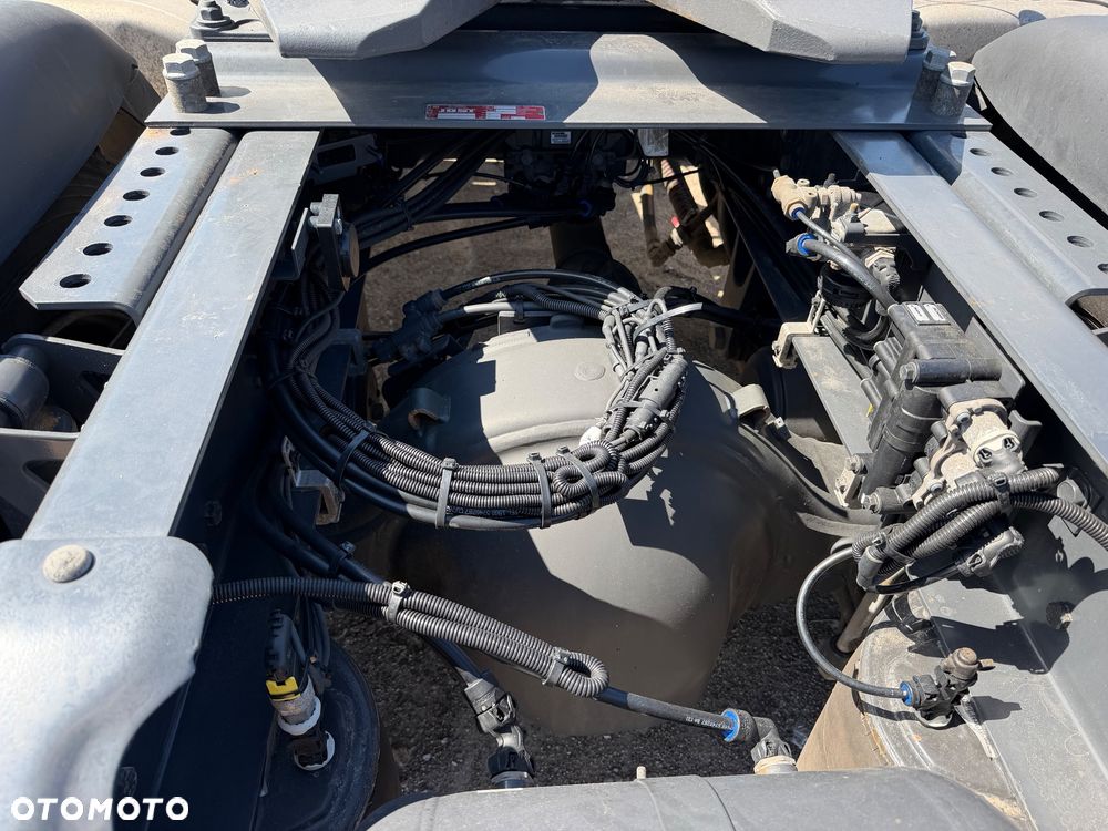 Scania 460R - 13