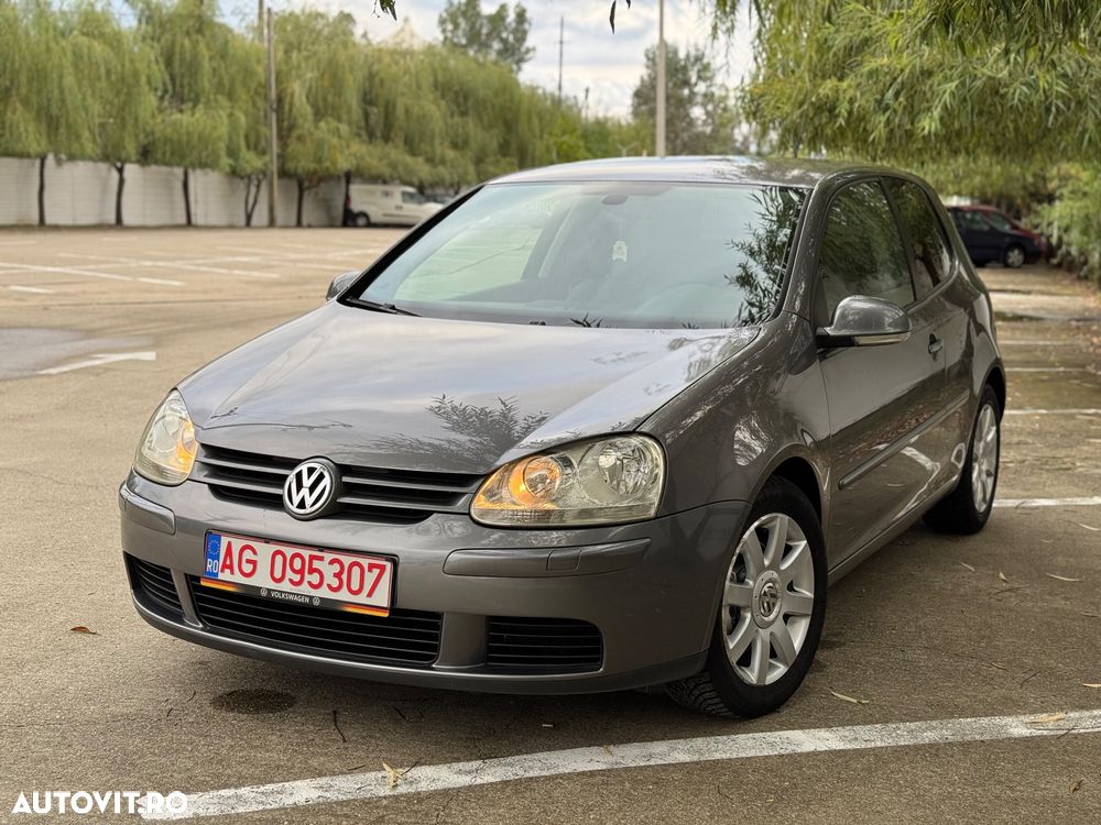 Volkswagen Golf 1.9 TDI Comfortline DSG - 36
