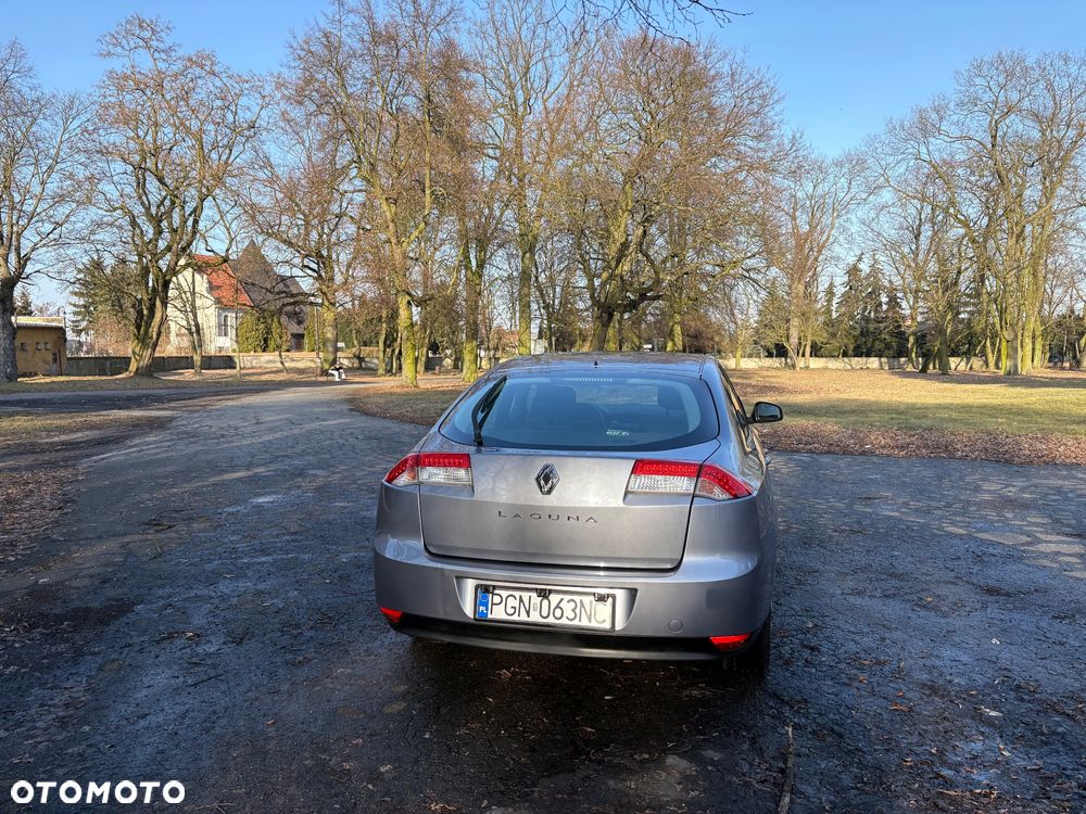 Renault Laguna - 8