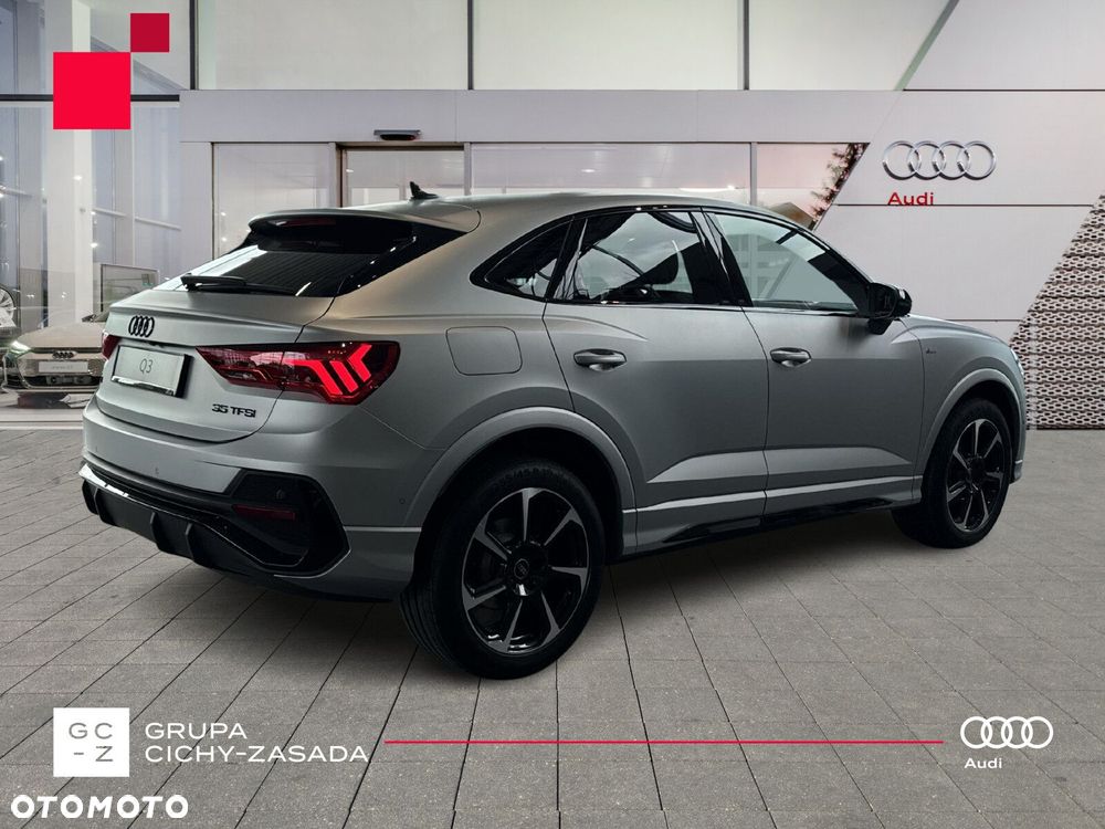 Audi Q3 Sportback - 14