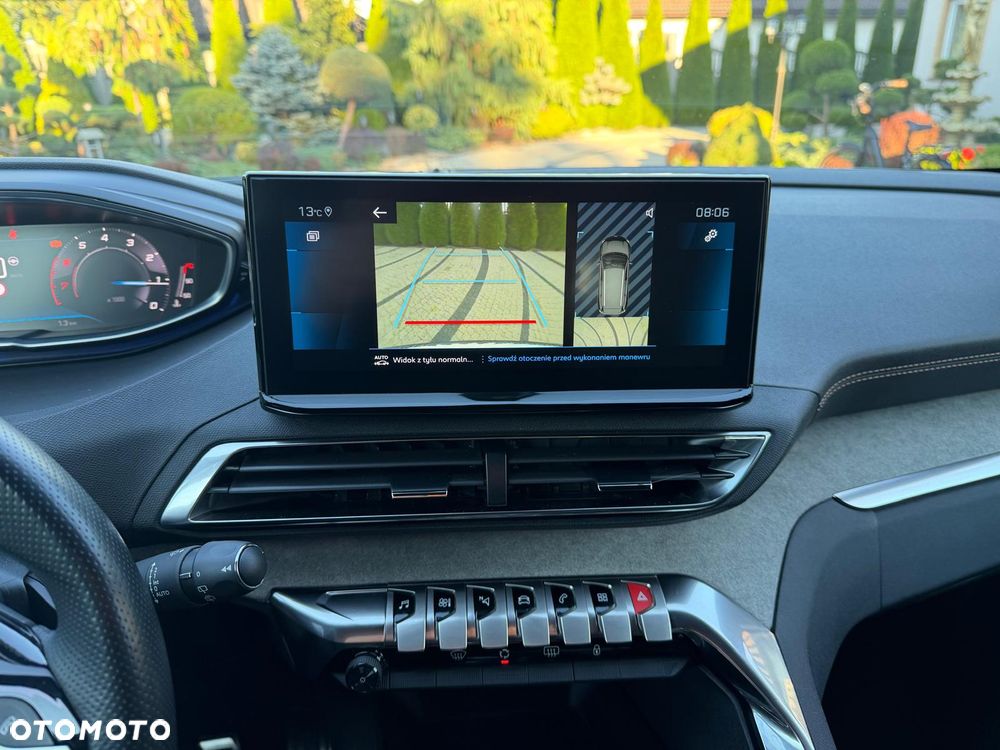 Peugeot 5008 PureTech 130 EAT8 Stop & Start GT - 28
