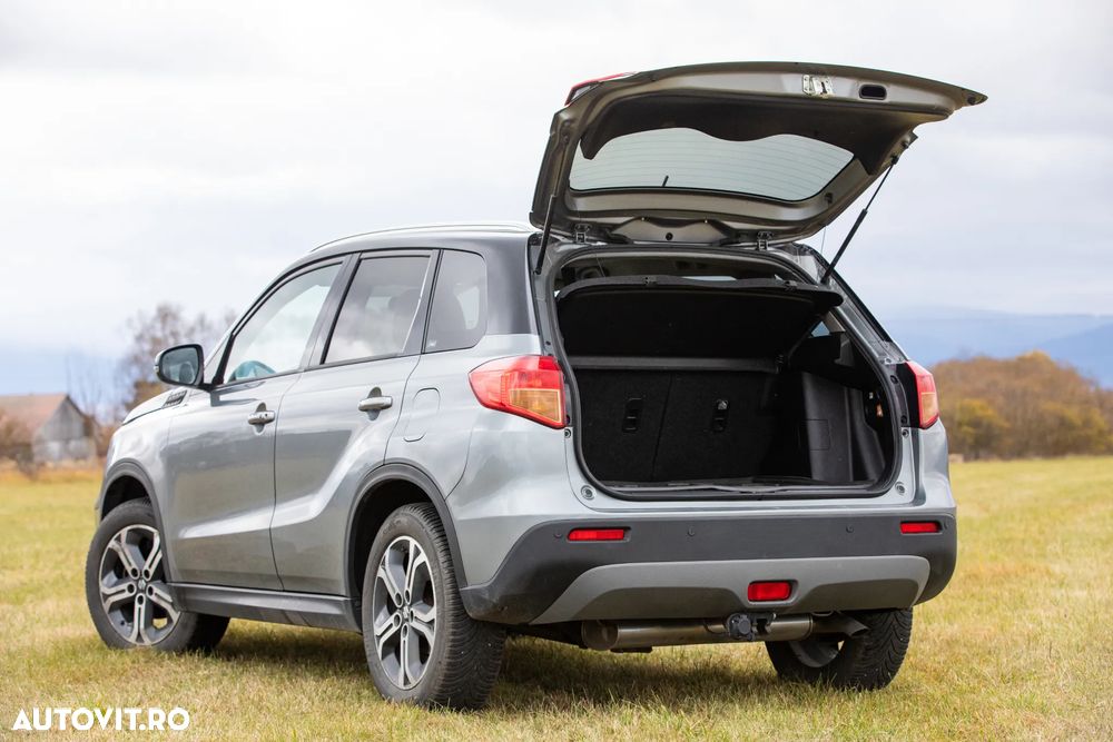 Suzuki Vitara 1.6 DDIS 4X4 Luxus - 14