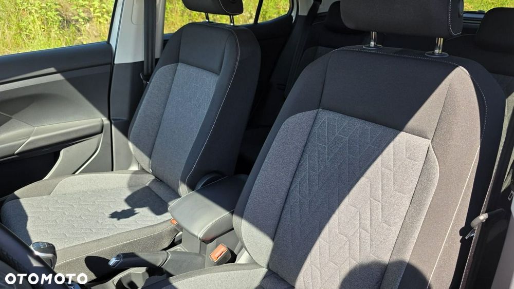 Volkswagen T-Cross - 11