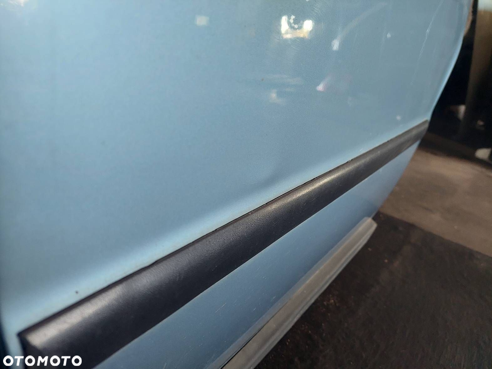 DRZWI KOMPLETNE LEWY TYŁ PASSAT B5 SEDAN LL5Y - 4