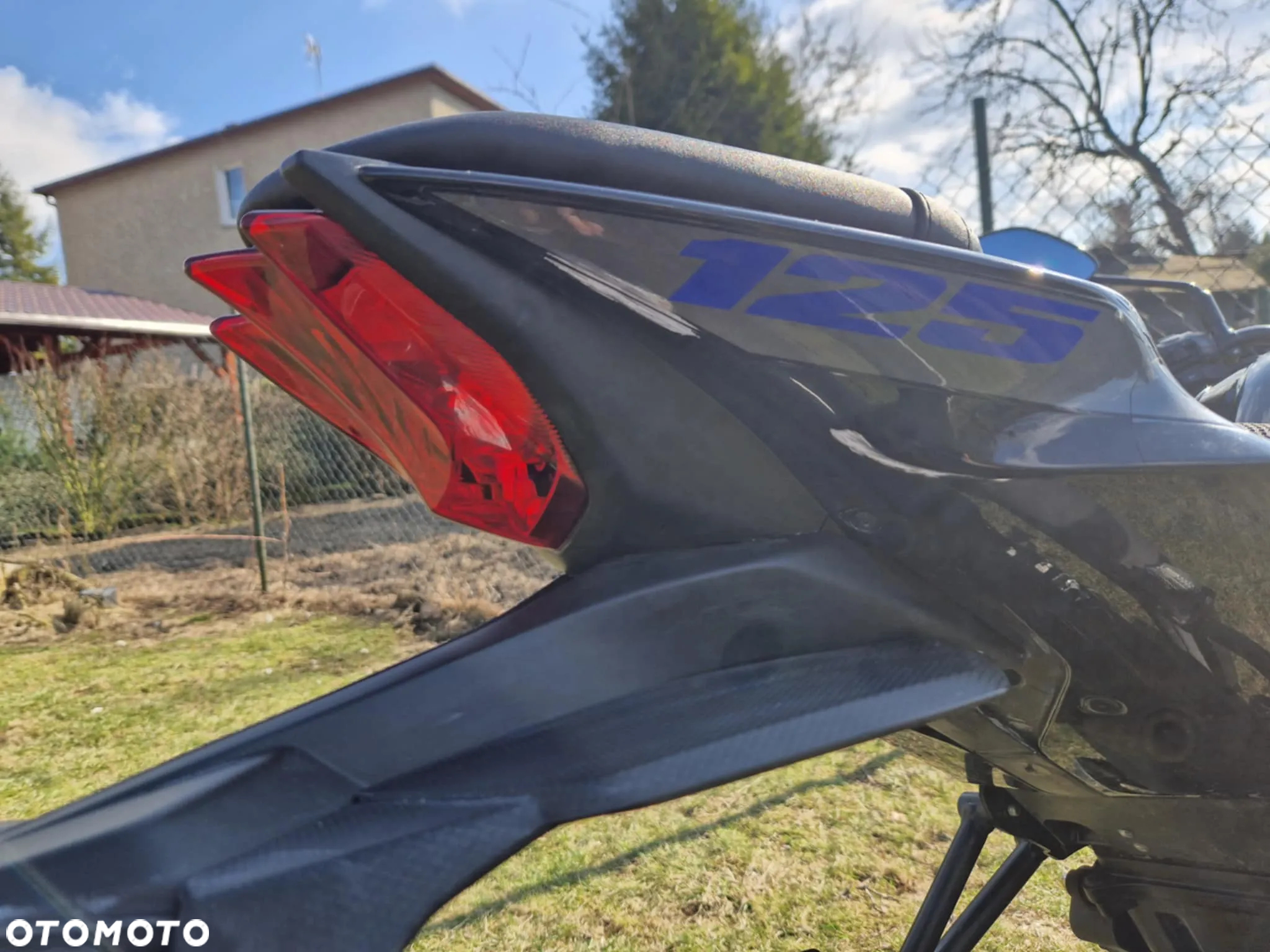 Suzuki GSX - 15