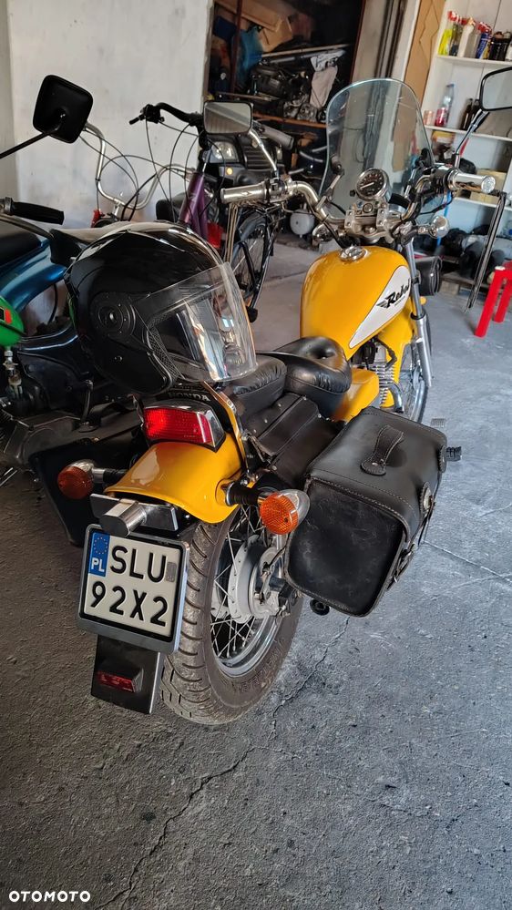 Honda CA - 4
