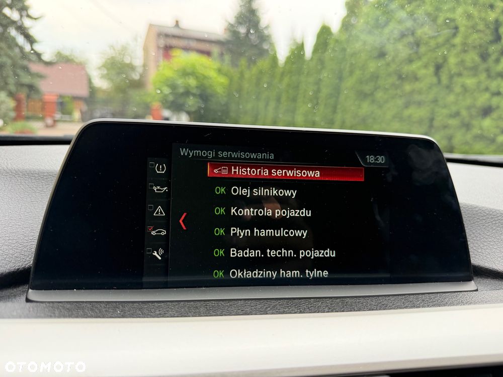 BMW Seria 3 320d Efficient Dynamic Edition Sport Line - 38