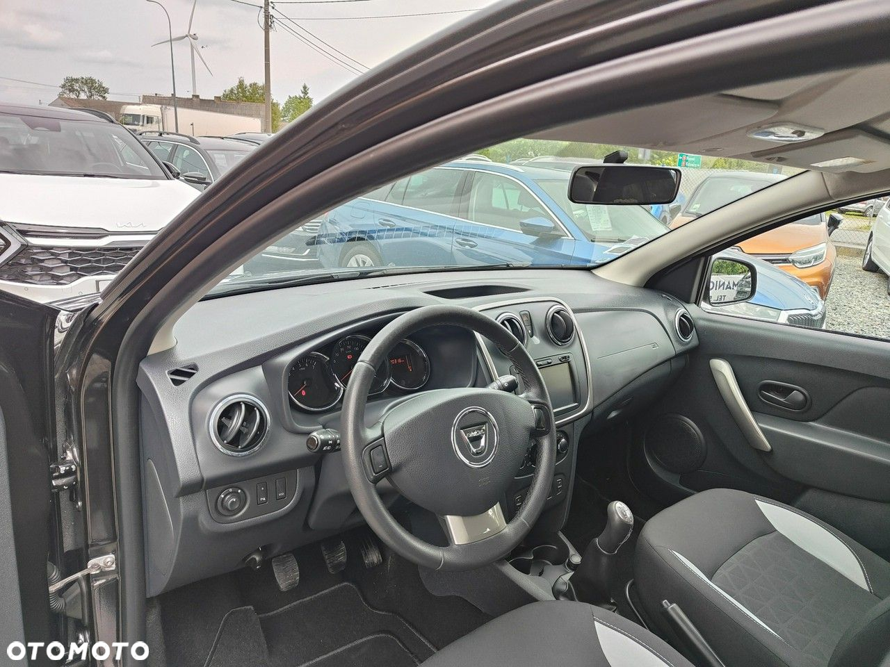 Dacia Sandero Stepway 1.5 dCi Ambiance - 14