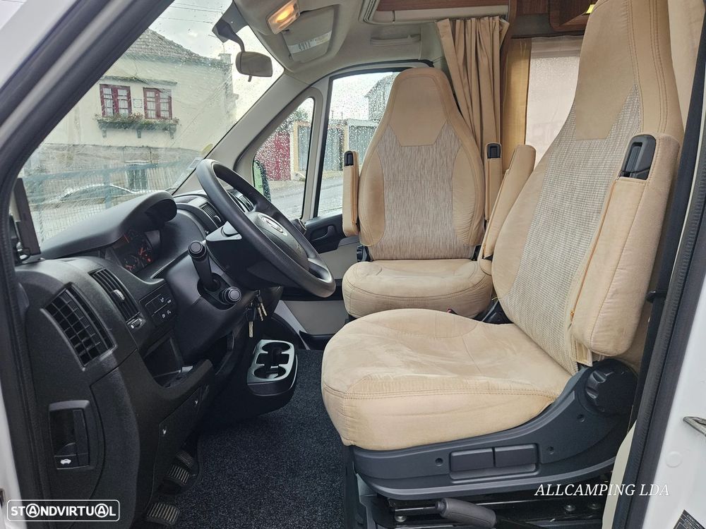 Carado T 448 CAMA GÉMEA + CAMA BASCULANTE - 52