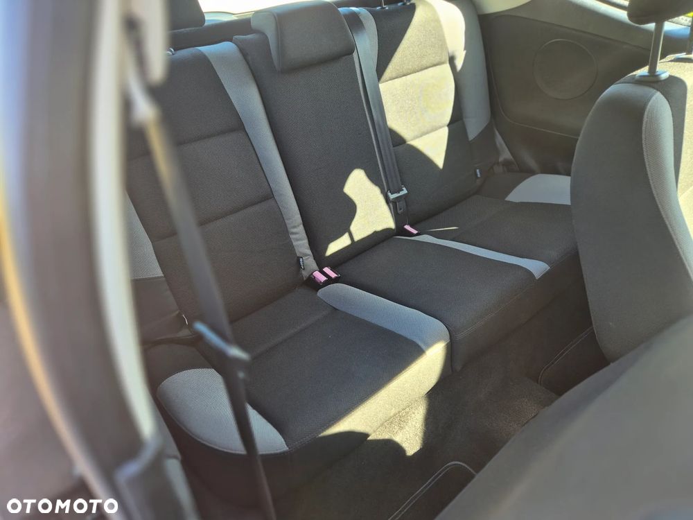 Peugeot 207 1.4 Access - 32