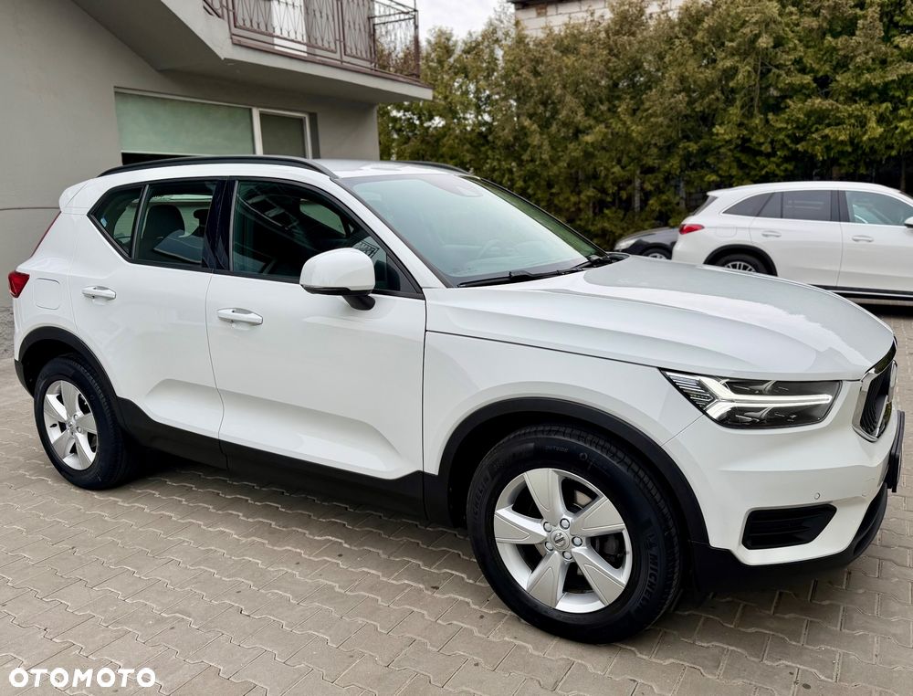 Volvo XC 40 T3 Momentum - 25