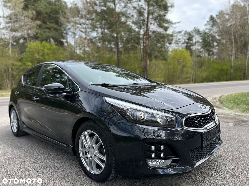 Kia Ceed 1.6 CRDi GT Line - 21