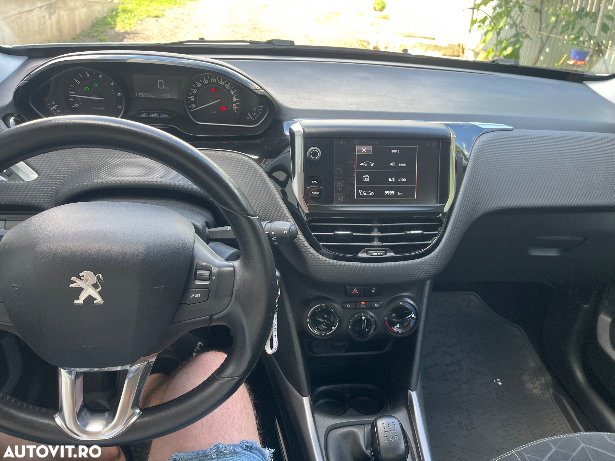 Peugeot 2008 1.2 PureTech Turbo Active - 16