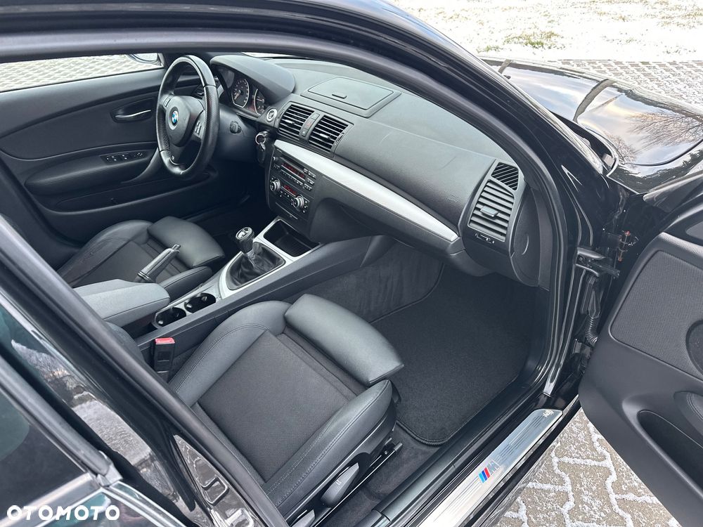 BMW Seria 1 118d DPF Edition Sport - 13