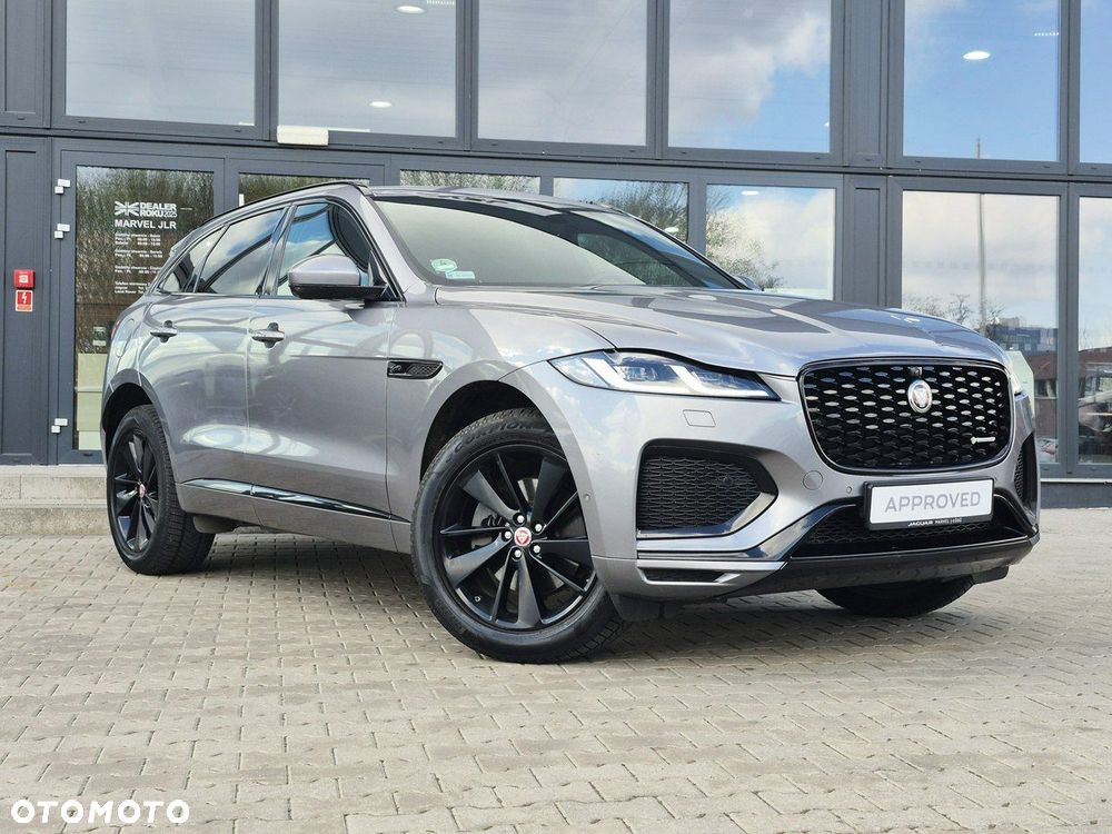 Jaguar F-Pace - 5