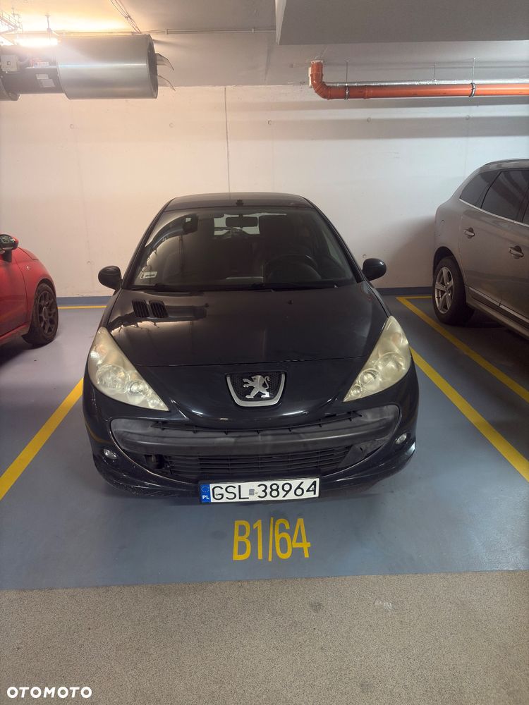 Peugeot 206 - 1
