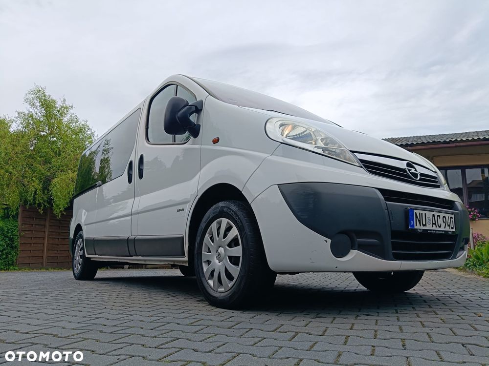Opel Vivaro - 13