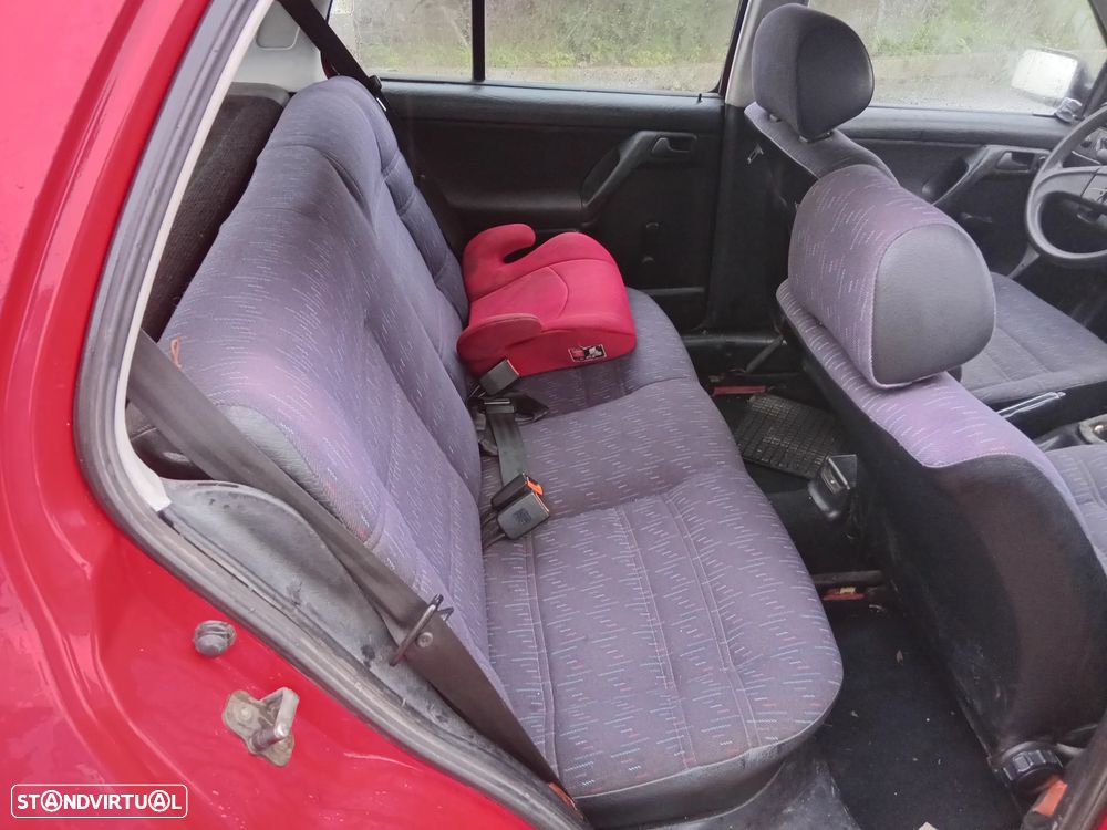 VW Golf 1.6 CL TD+ - 6