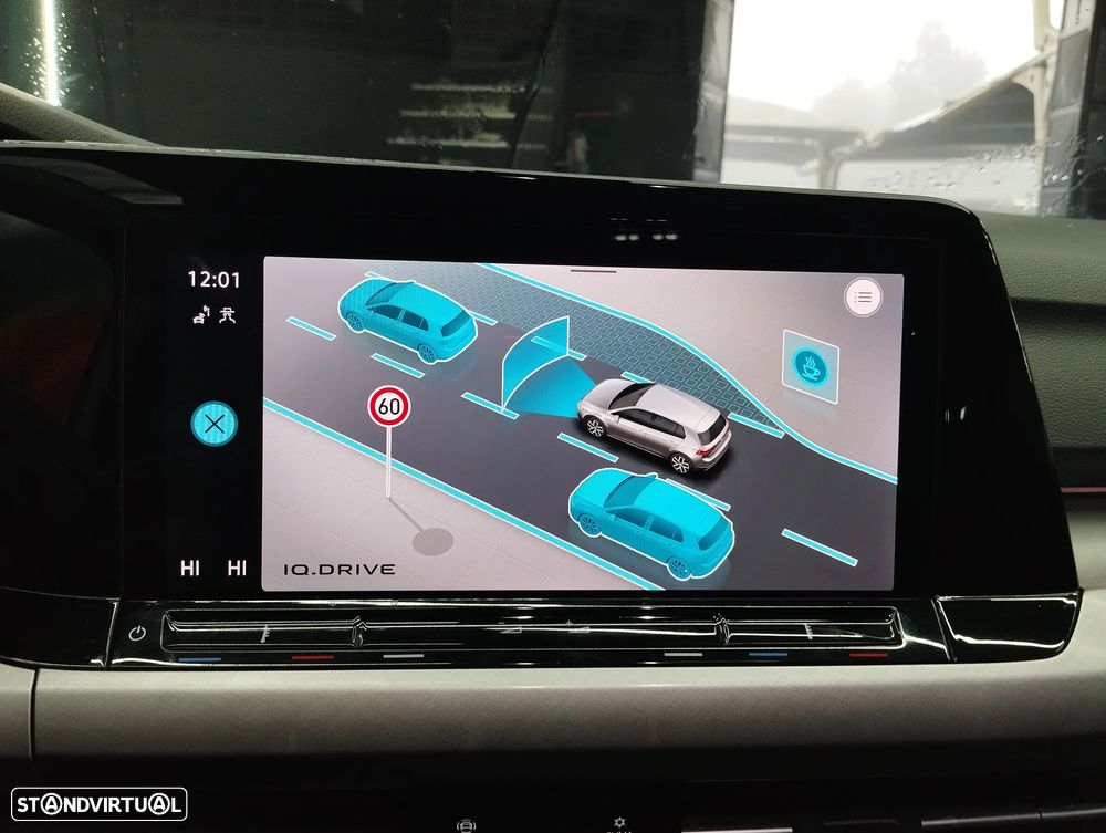 VW Golf 1.0 TSI Sportline - 25