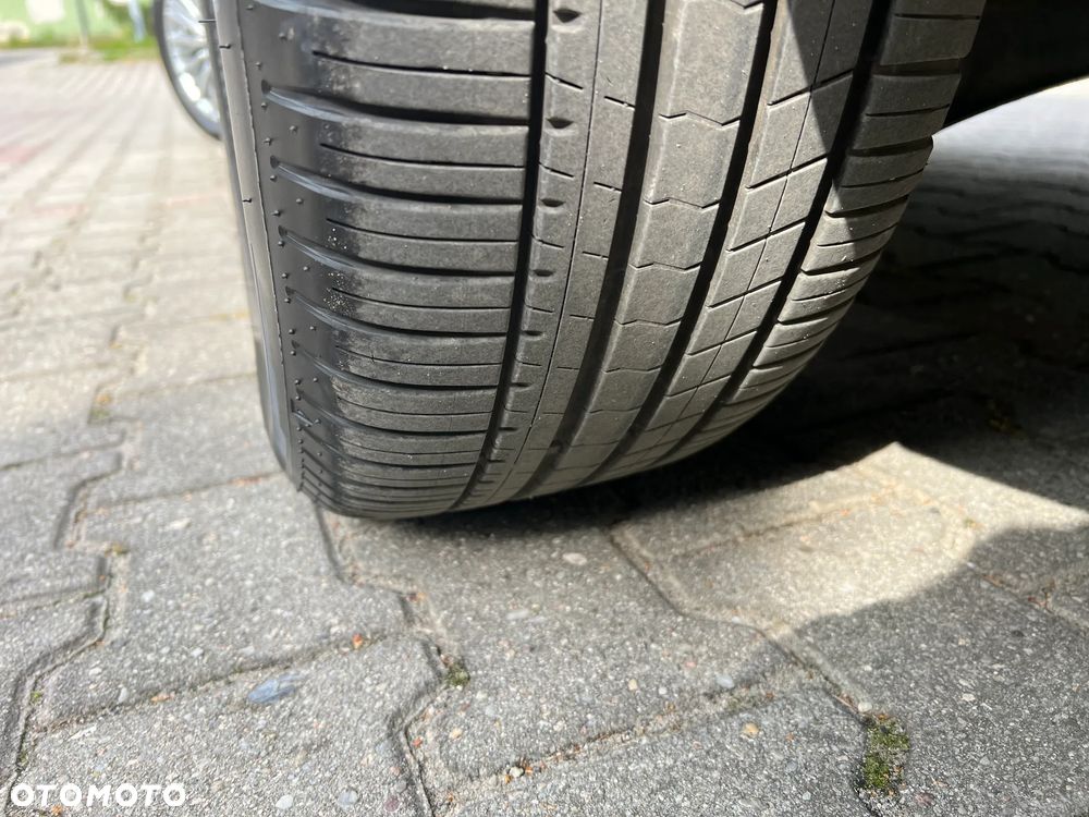 Mitsubishi Outlander 2.4 4WD Diamant+ - 28