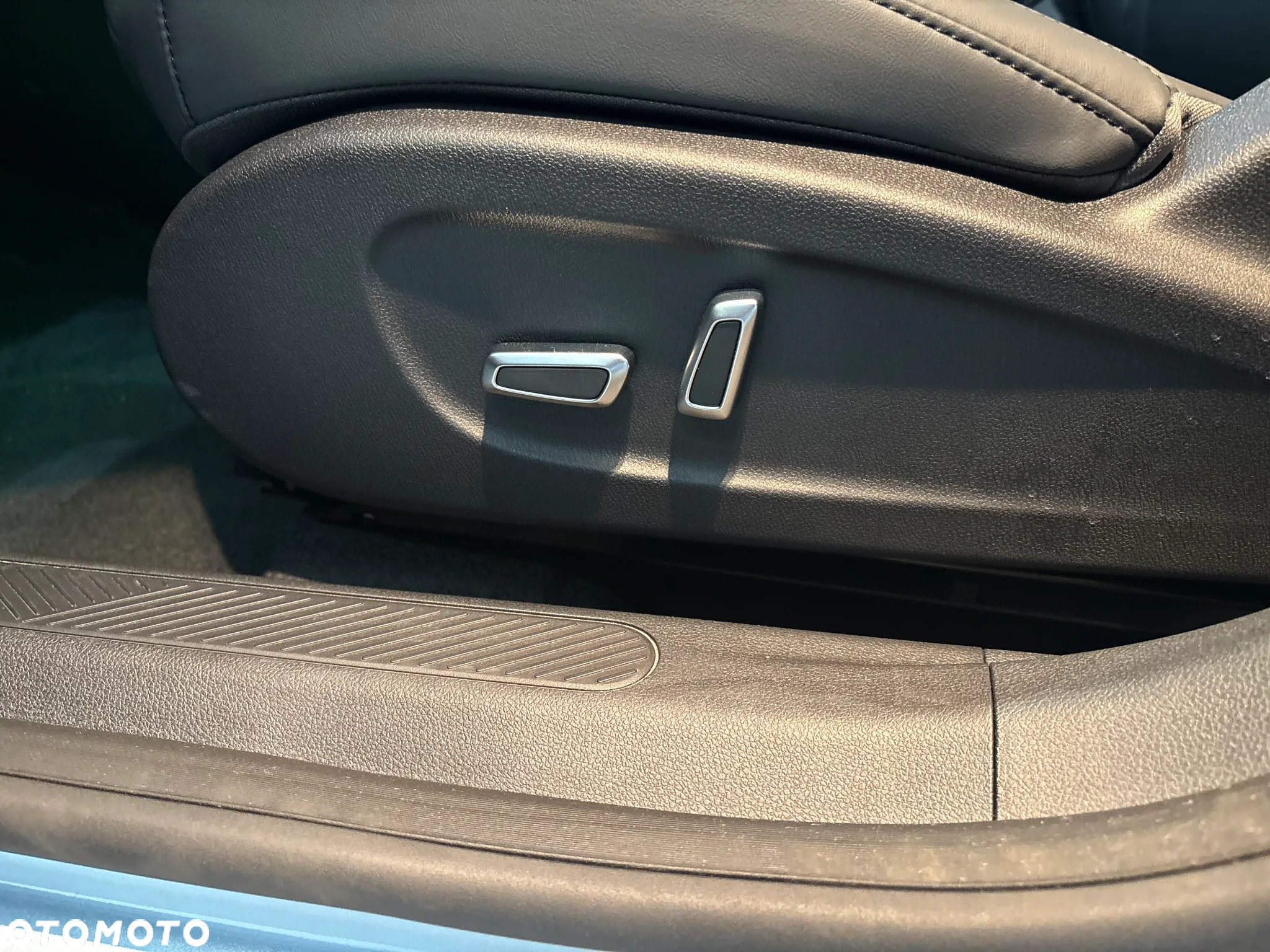 Dongfeng Box - 28