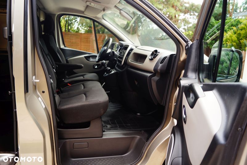 Renault Trafic DCI Long Salon Pl Bogata Opcja Faktura Vat 23% - 16