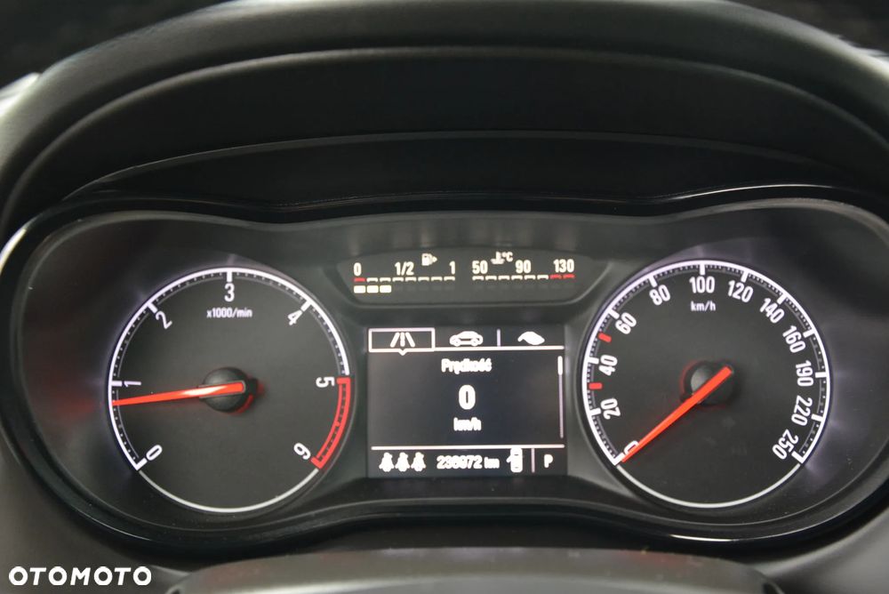 Opel Zafira 2.0 D Automatik 130 kW Edition - 37