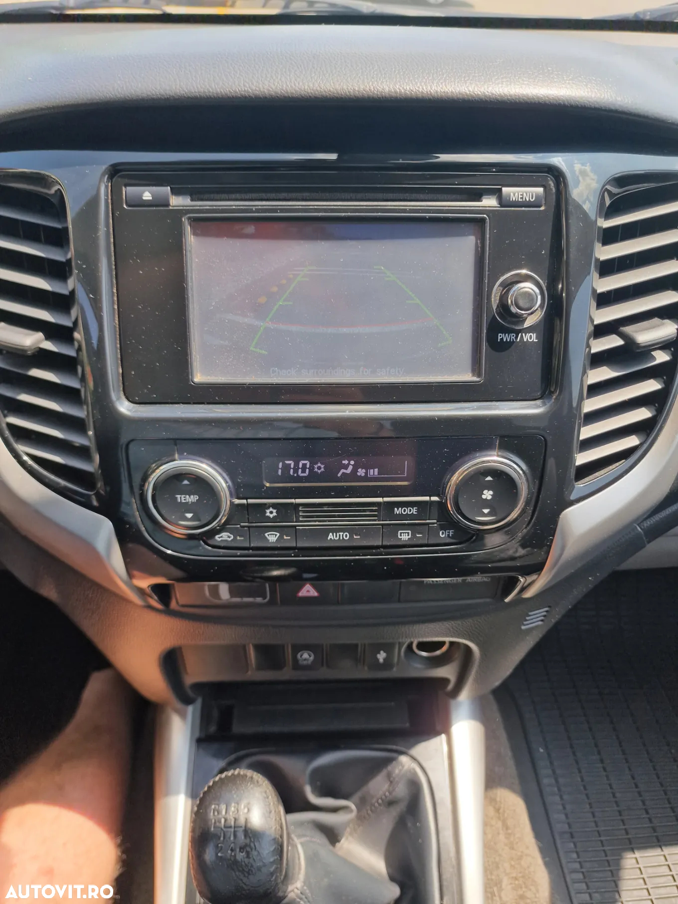 Mitsubishi L200 Pick Up 4x4 S&S Double Cab SUV-Star+ - 16