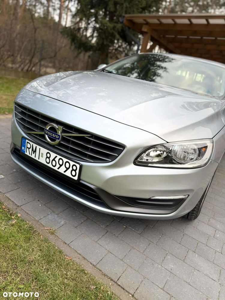 Volvo S60 D4 Momentum - 3